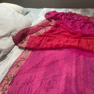 Gorgeous Fuschia and Orange Shaded Saree
